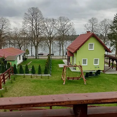 Zielona Ostoja - Domy Caloroczne Z Wlasna Linia Brzegowa Prażmowo Exterior foto