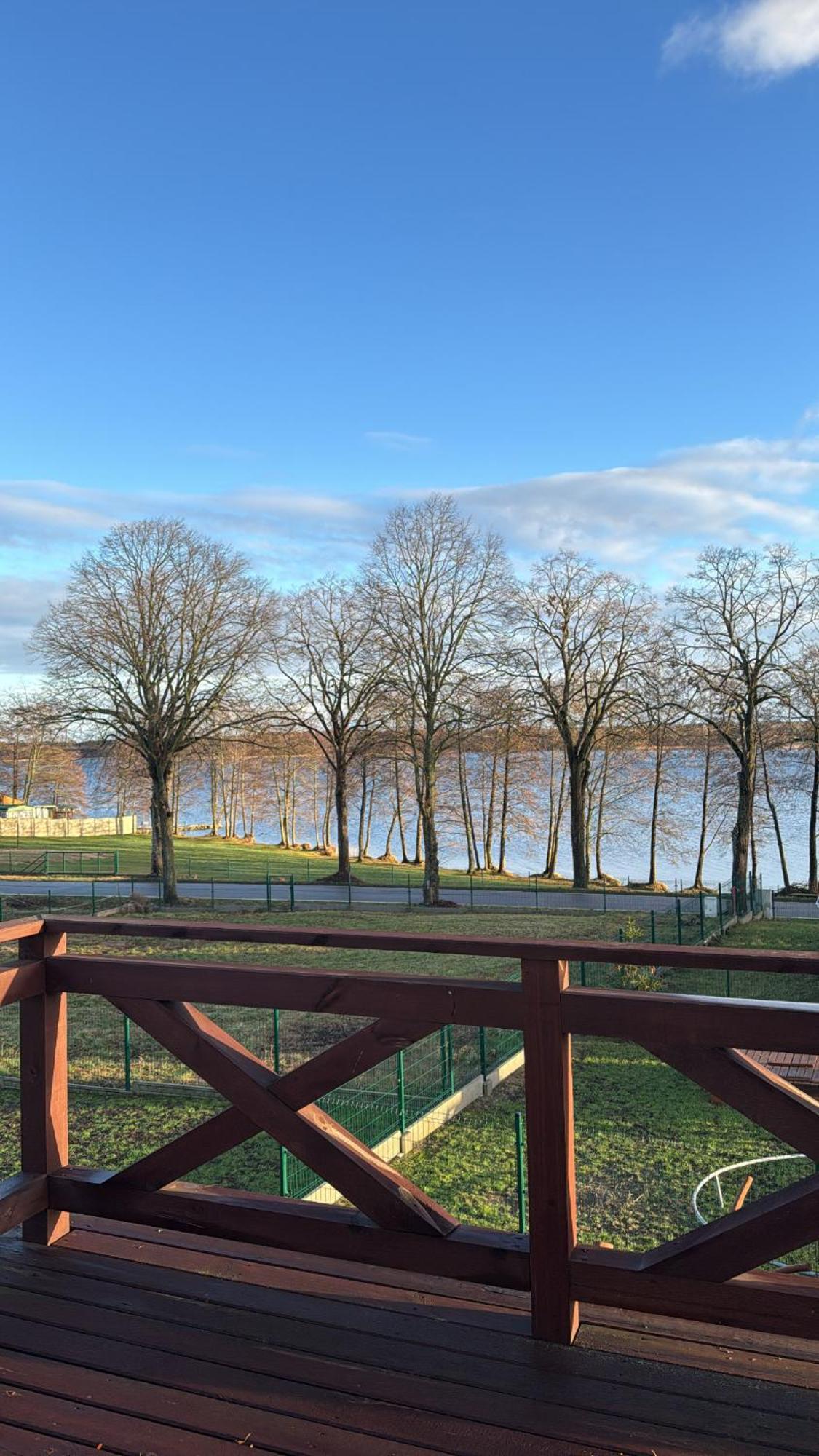Holiday home Zielona Ostoja - Caloroczne Z Wlasna Linia Brzegowa *